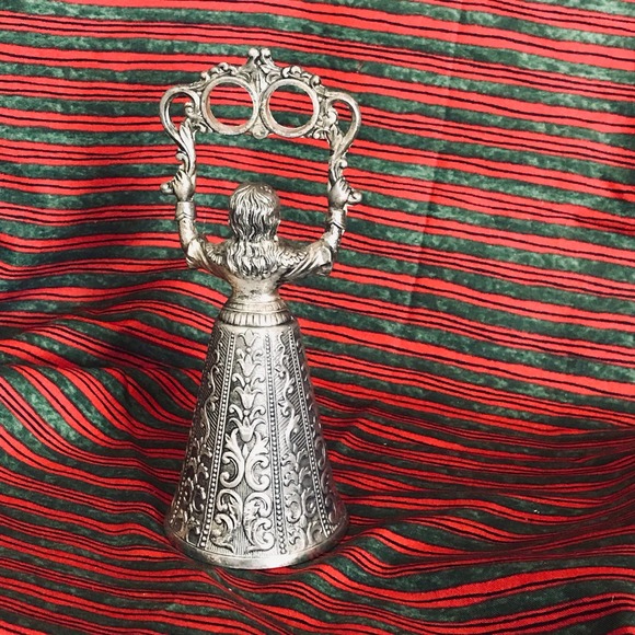 Vintage Ornate Silver plate Wedding Bell Woman holding Wedding Rings 6' x 2 1/2" - Picture 5 of 7